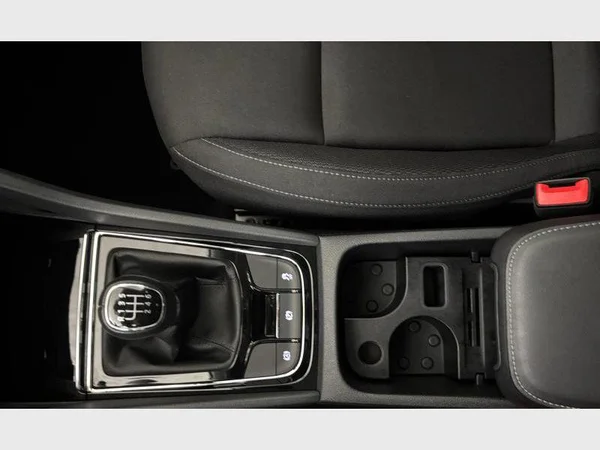 Skoda Karoq (2025) — foto 3 van 23