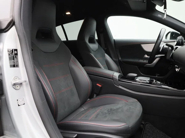 Mercedes-Benz CLA (2022) — foto 30 van 45