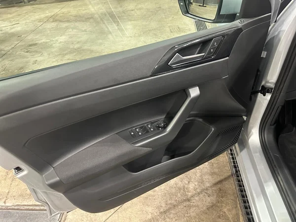 VOLKSWAGEN Polo (2026) — foto 6 van 22