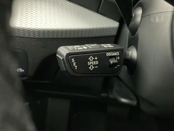 AUDI Q2 (2022) — foto 18 van 36