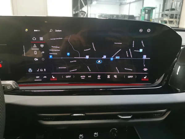 AUDI A5 Avant e-hybrid (PHEV) (2026) — foto 5 van 16