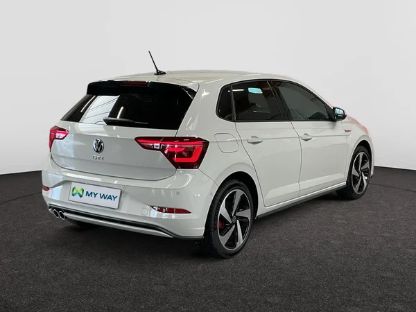 VOLKSWAGEN Polo GTI (2024) — foto 18 van 22