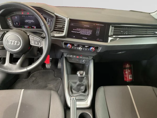 AUDI A1 Sportback (2022) — foto 2 van 22