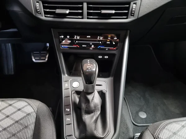 VOLKSWAGEN Taigo (2026) — foto 4 van 23