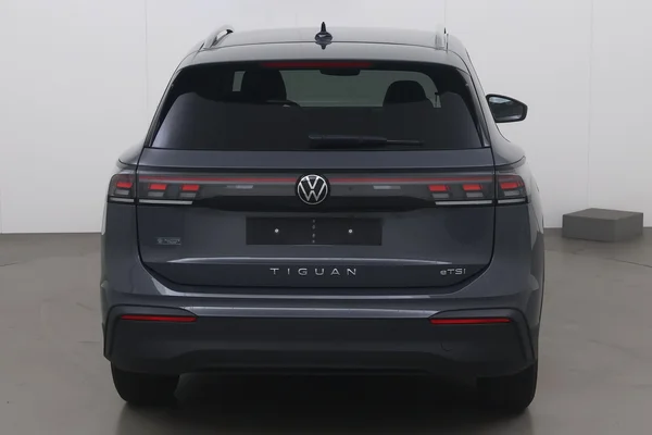 Volkswagen Tiguan (2025) — foto 14 van 19