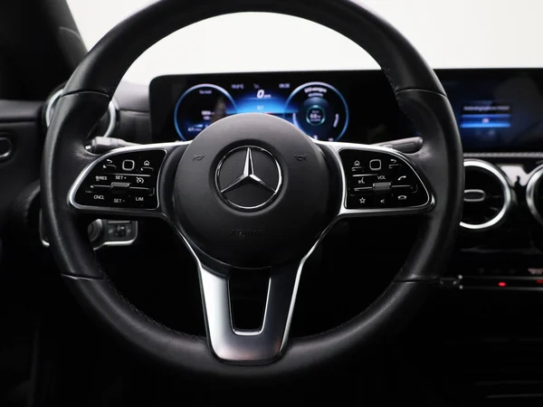 Mercedes-Benz CLA (2022) — foto 38 van 40