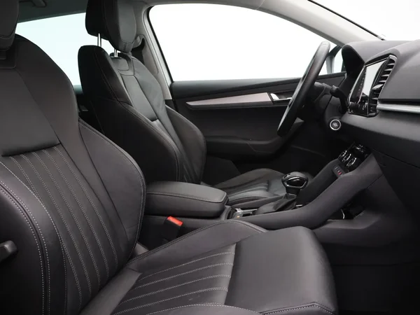Škoda Karoq (2023) — foto 23 van 30