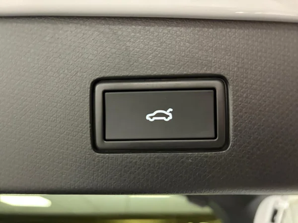 CUPRA Tavascan (2026) — foto 3 van 15