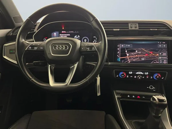 AUDI Q3 Dsl (2020) — foto 28 van 34