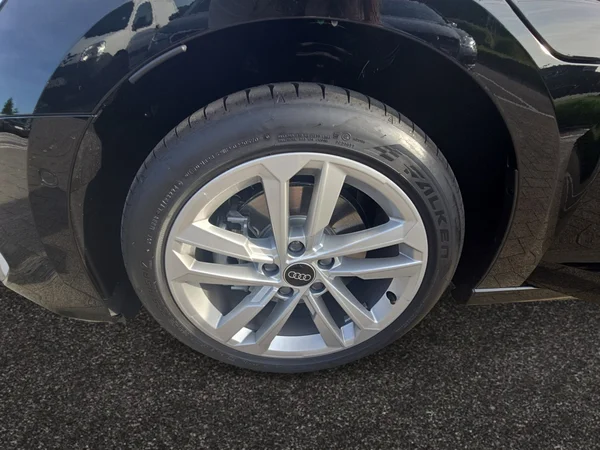 AUDI A3 Sportback PHEV (2025) — foto 13 van 24
