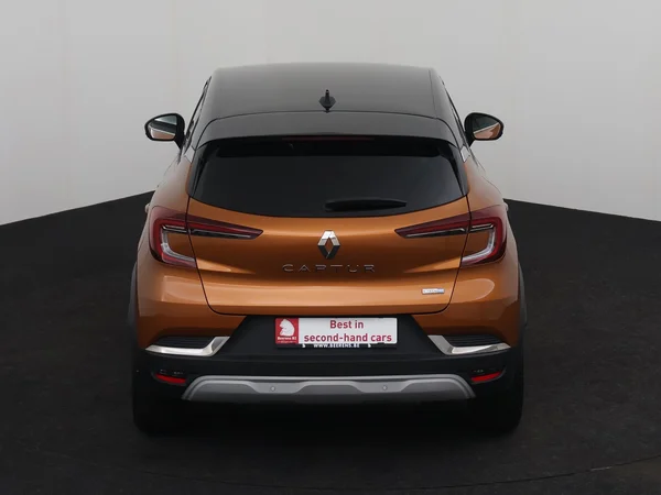 RENAULT Captur (2021) — foto 27 van 30