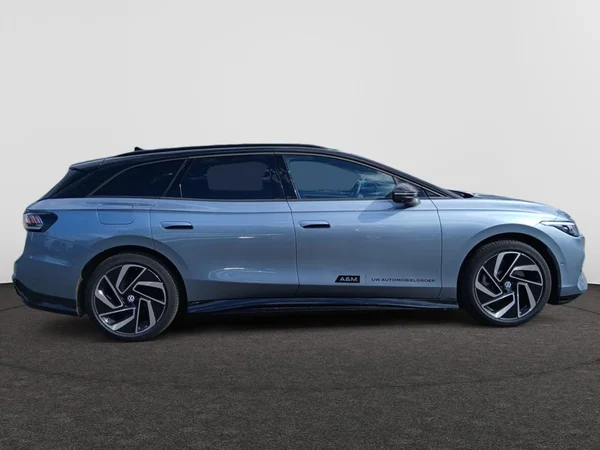 VOLKSWAGEN ID.7 Tourer (2026) — foto 7 van 12