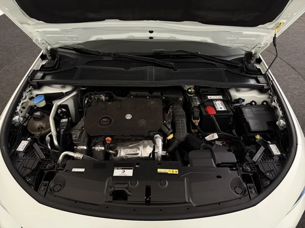 PEUGEOT 308 (2022) — foto 6 van 28