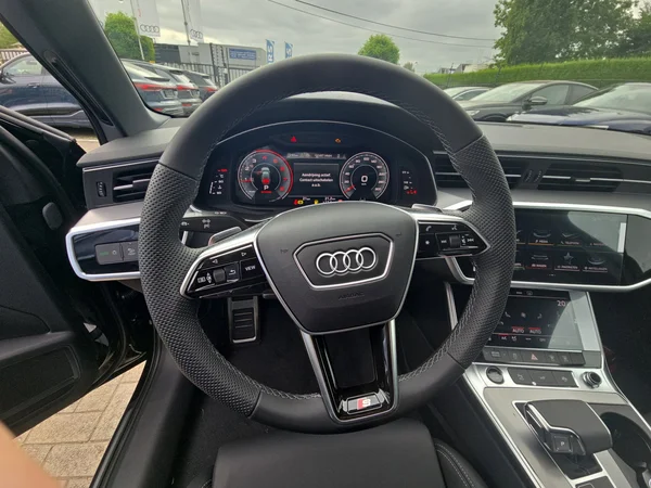 AUDI A6 Avant (2025) — foto 14 van 23