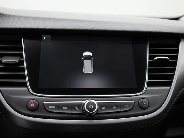 Opel Crossland X (2021) — foto 15 van 33
