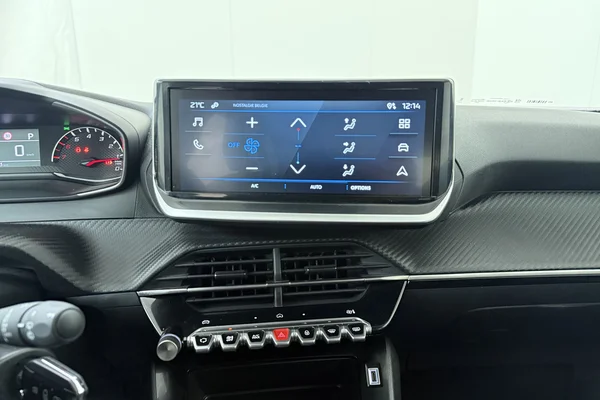 Peugeot 2008 (2025) — foto 3 van 18