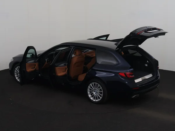 BMW 530 (2022) — foto 33 van 34