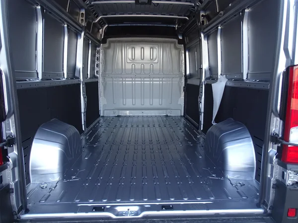 Opel Movano (2026) — foto 2 van 28
