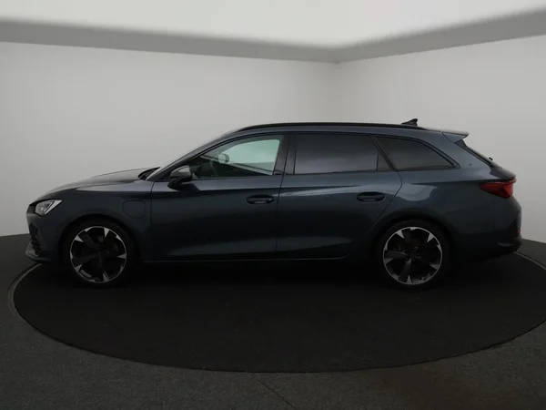 CUPRA Leon ST e-Hybrid (PHEV) (2024) — foto 3 van 29