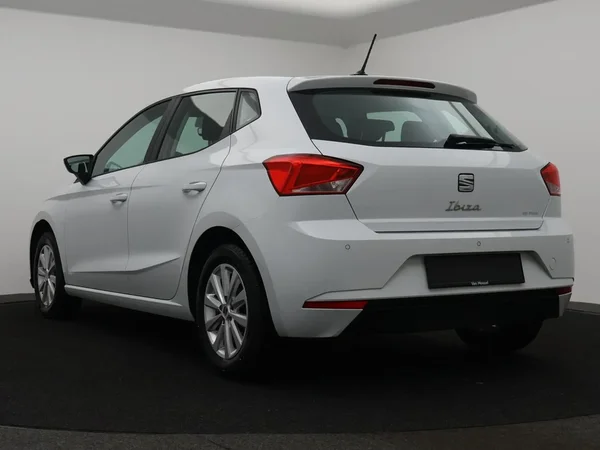 SEAT Ibiza (2022) — foto 12 van 29