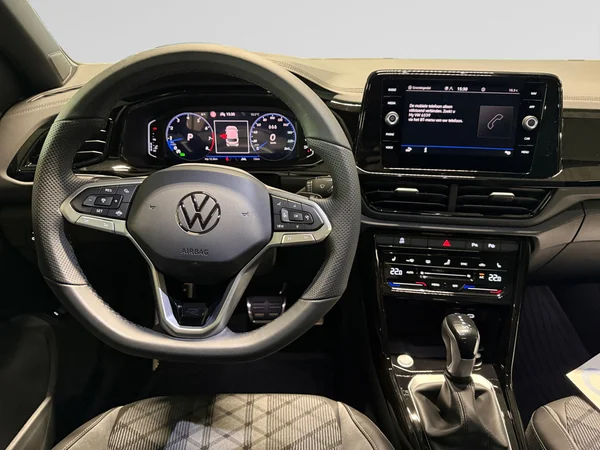 VOLKSWAGEN T-Roc (2025) — foto 8 van 16