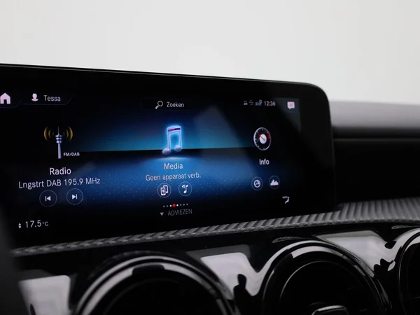 Mercedes-Benz A-Klasse (2021) — foto 8 van 36