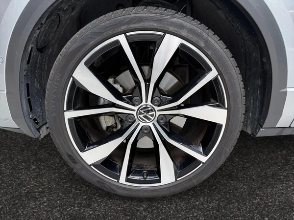 VOLKSWAGEN T-Roc (2025) — foto 8 van 16