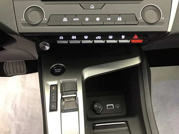 Peugeot 308 (2026) — foto 13 van 24