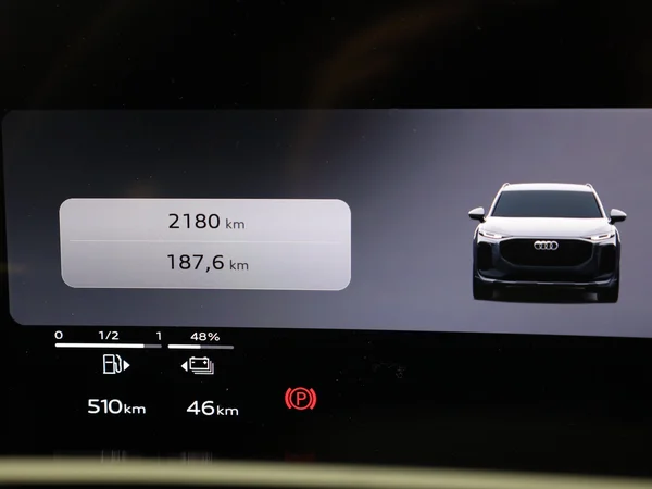 AUDI Q3 SUV e-hybrid (PHEV) (2026) — foto 8 van 30