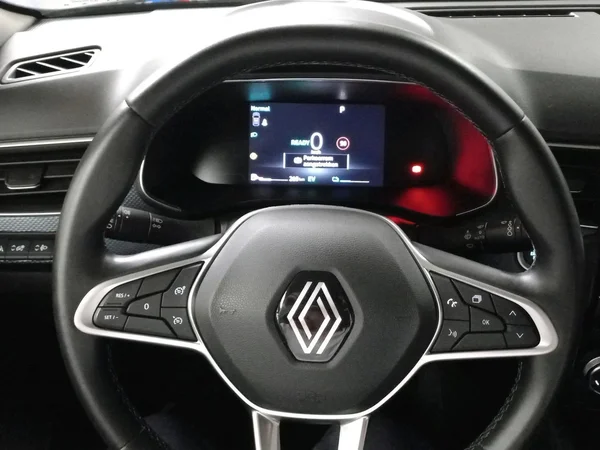 Renault Arkana (2024) — foto 2 van 21