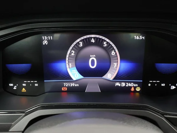 VOLKSWAGEN Polo (2023) — foto 5 van 28