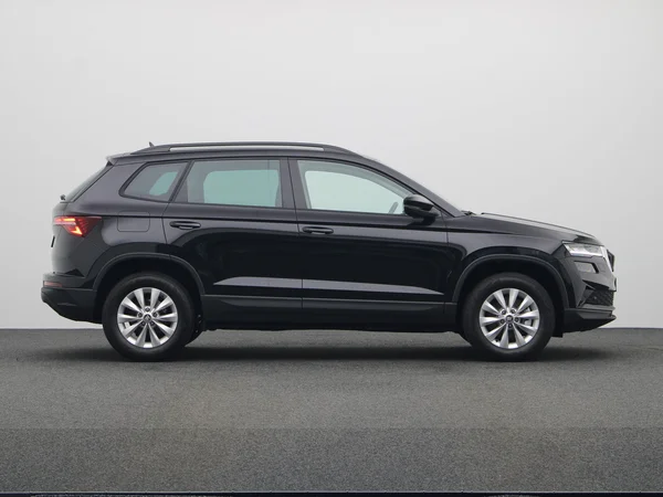 SKODA Karoq (2025) — foto 8 van 21
