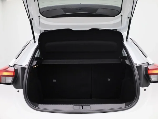 Opel Corsa (2022) — foto 6 van 22