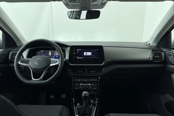 Volkswagen T-Cross — foto 2 van 16