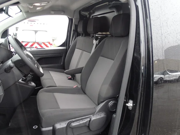 Opel Vivaro (2025) — foto 2 van 22