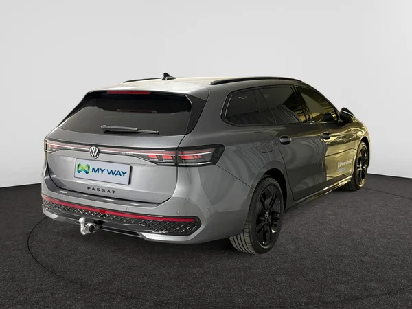 VOLKSWAGEN Passat Variant eHybrid (PHEV) (2026) — foto 10 van 15