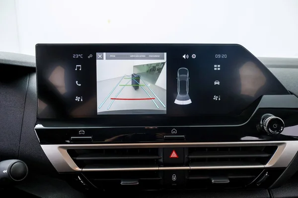 Citroen C4 (2025) — foto 19 van 78