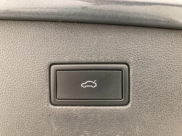 VOLKSWAGEN Tiguan Allspace (2021) — foto 18 van 36