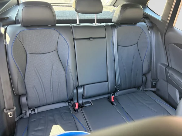VOLKSWAGEN Tiguan (2026) — foto 11 van 24