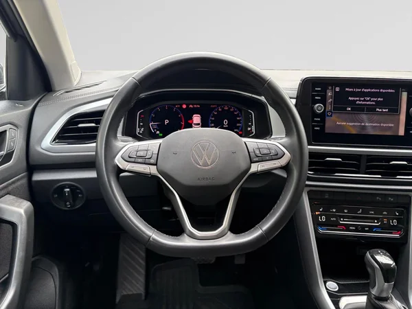 VOLKSWAGEN T-Roc (2025) — foto 4 van 24