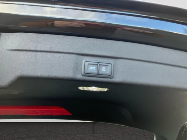 AUDI A5 Avant (2025) — foto 19 van 24
