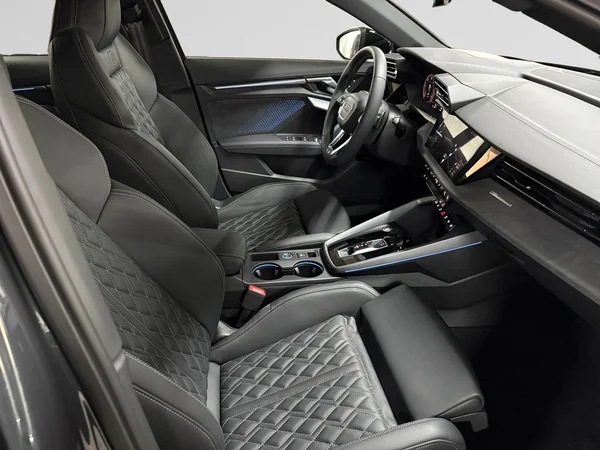 AUDI A3 Alltstreet (2026) — foto 6 van 23