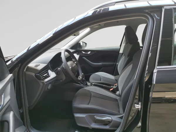 SKODA Kamiq (2026) — foto 2 van 15