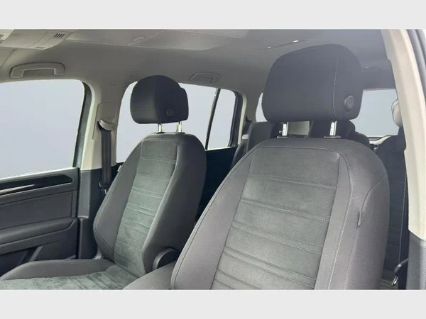 Volkswagen Touran (2020) — foto 31 van 31