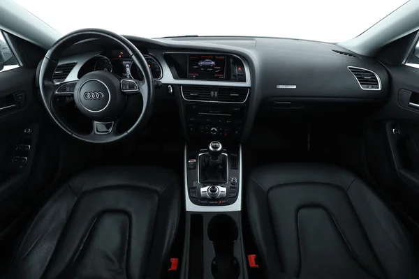 Audi A5 (2015) — foto 3 van 16