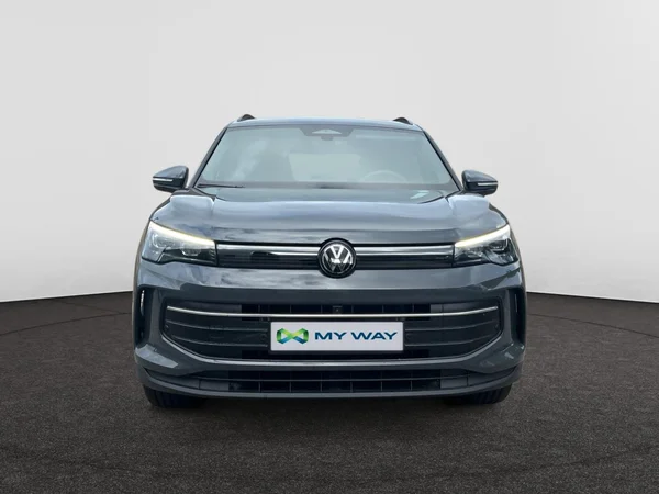 VOLKSWAGEN Tiguan (2026) — foto 12 van 16