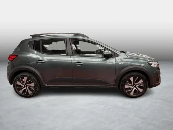 Dacia Sandero Stepway (2025) — foto 12 van 16