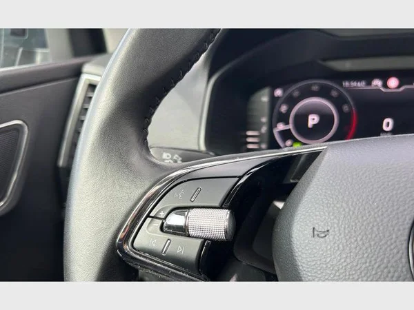Skoda Karoq (2020) — foto 15 van 32