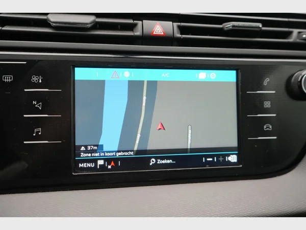 CITROEN C4 Picasso (2017) — foto 6 van 24