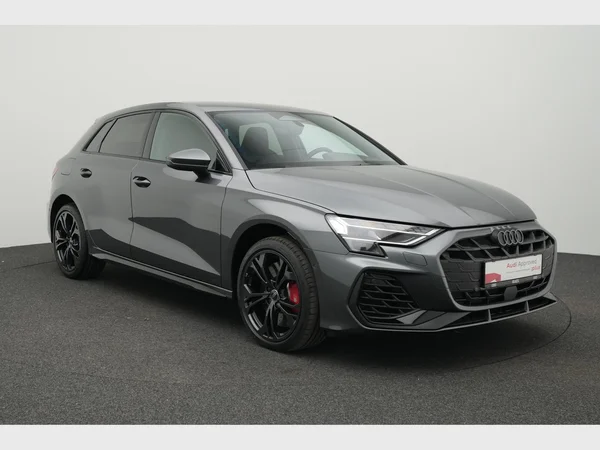 AUDI S3 Sportback (2025) — foto 16 van 31